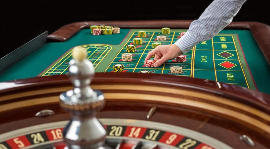 ¿Cómo encontrar la mejor mesa de ruleta en casinos?